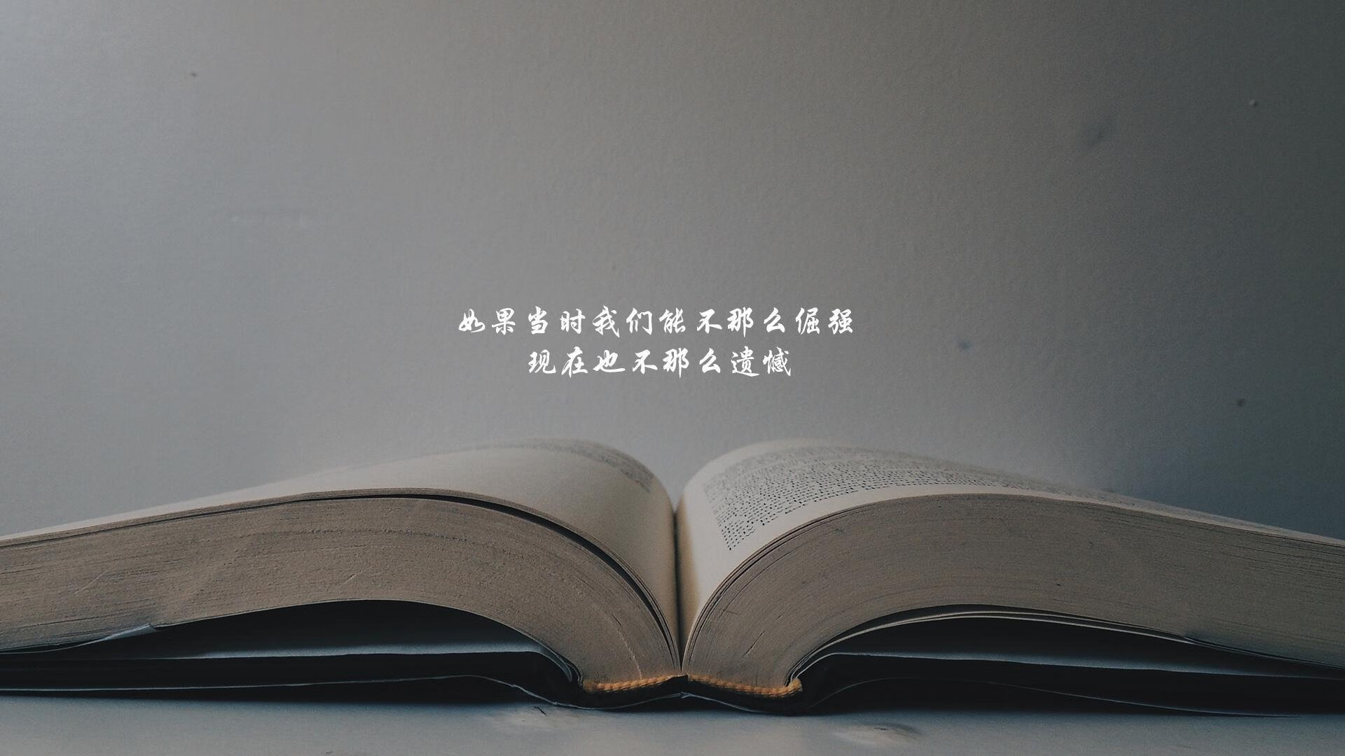 im体育官方平台-蹦床跳跃大赛，空中舞者的精彩绽放，蹦床跳跃动作