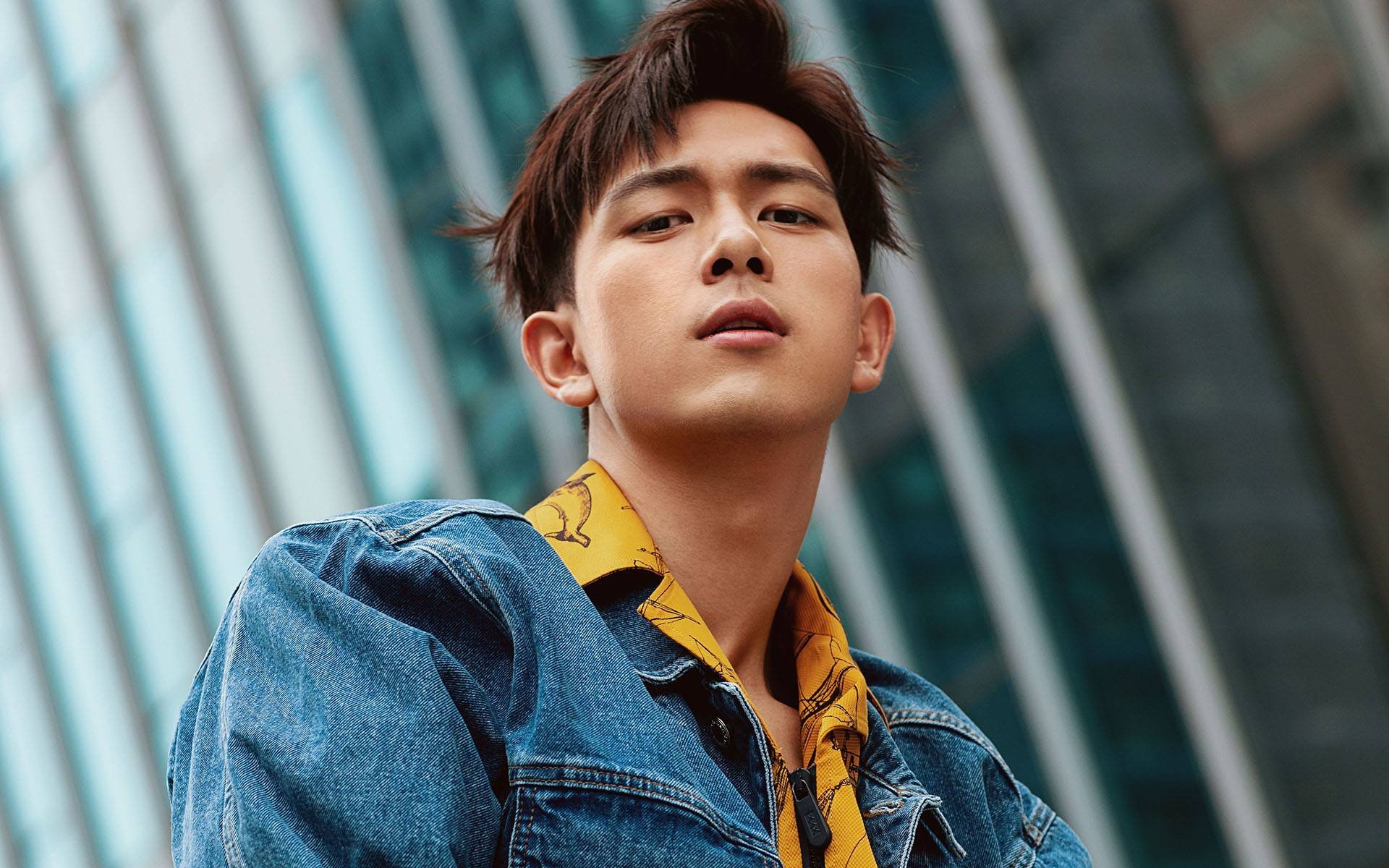 职业联赛转播权创历史新高，职业联赛转会策略问题